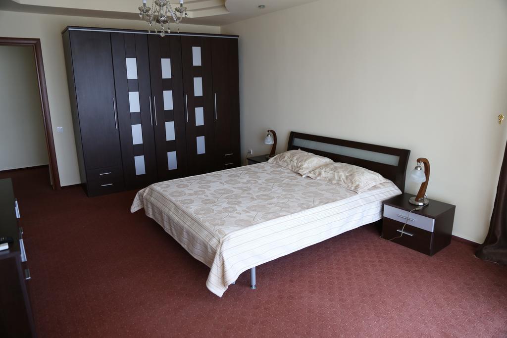 Hotel Florida Mamaia Bagian luar foto