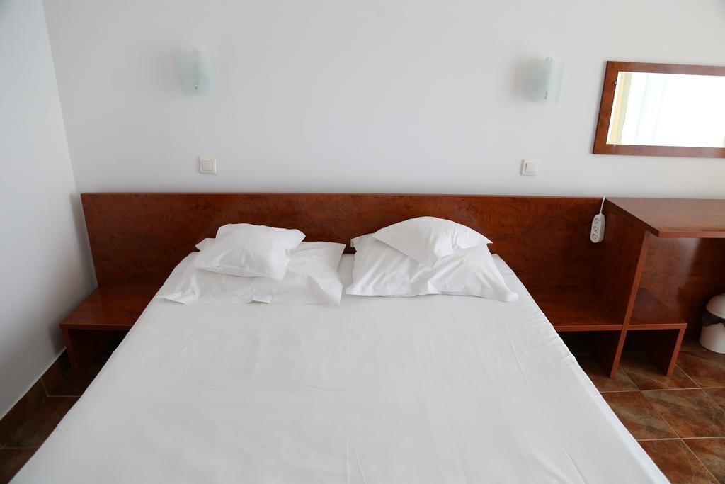 Hotel Florida Mamaia Bagian luar foto