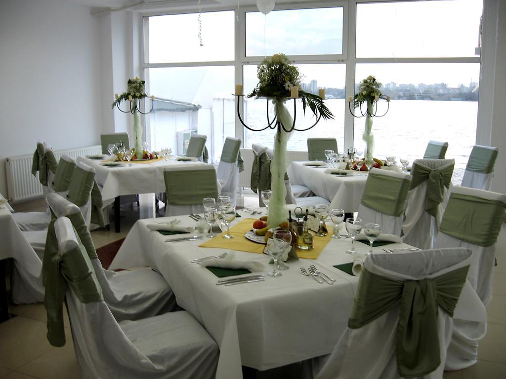 Hotel Florida Mamaia Bagian luar foto
