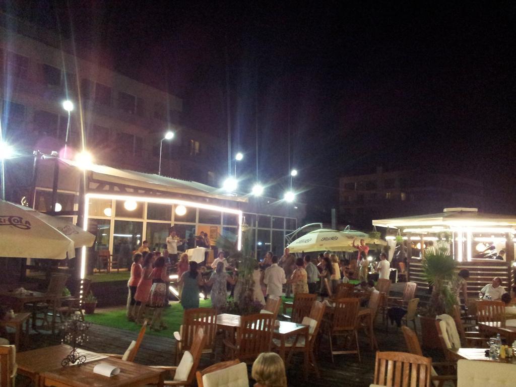Hotel Florida Mamaia Bagian luar foto